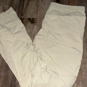 Eddie Bauer Women’s Khaki Pants